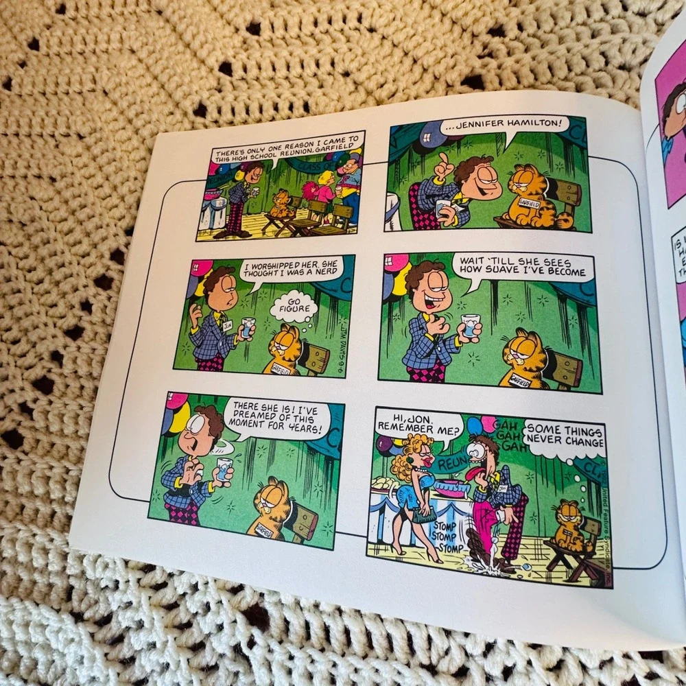 The 7th Garfield Treasury Jim Davis Sunday Comics Collection 1993 Paperback